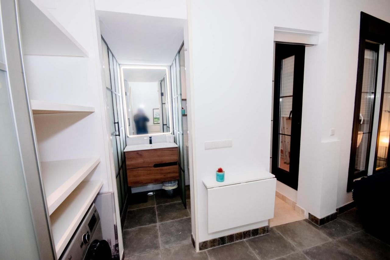For You Rentals Apartamento Temporal Con Encanto En Malasana Min24 Madrid Buitenkant foto